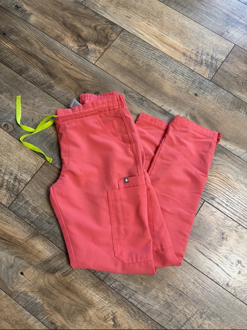 Figs Coral Jogger Scrub Pants with Neon Drawstring